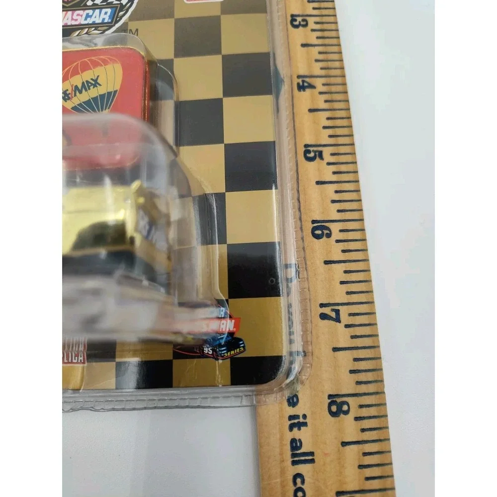 Racing Champions 1998‎ NASCAR Gold Re/Max VERY UNCOMMON SEE B11.1Gu327